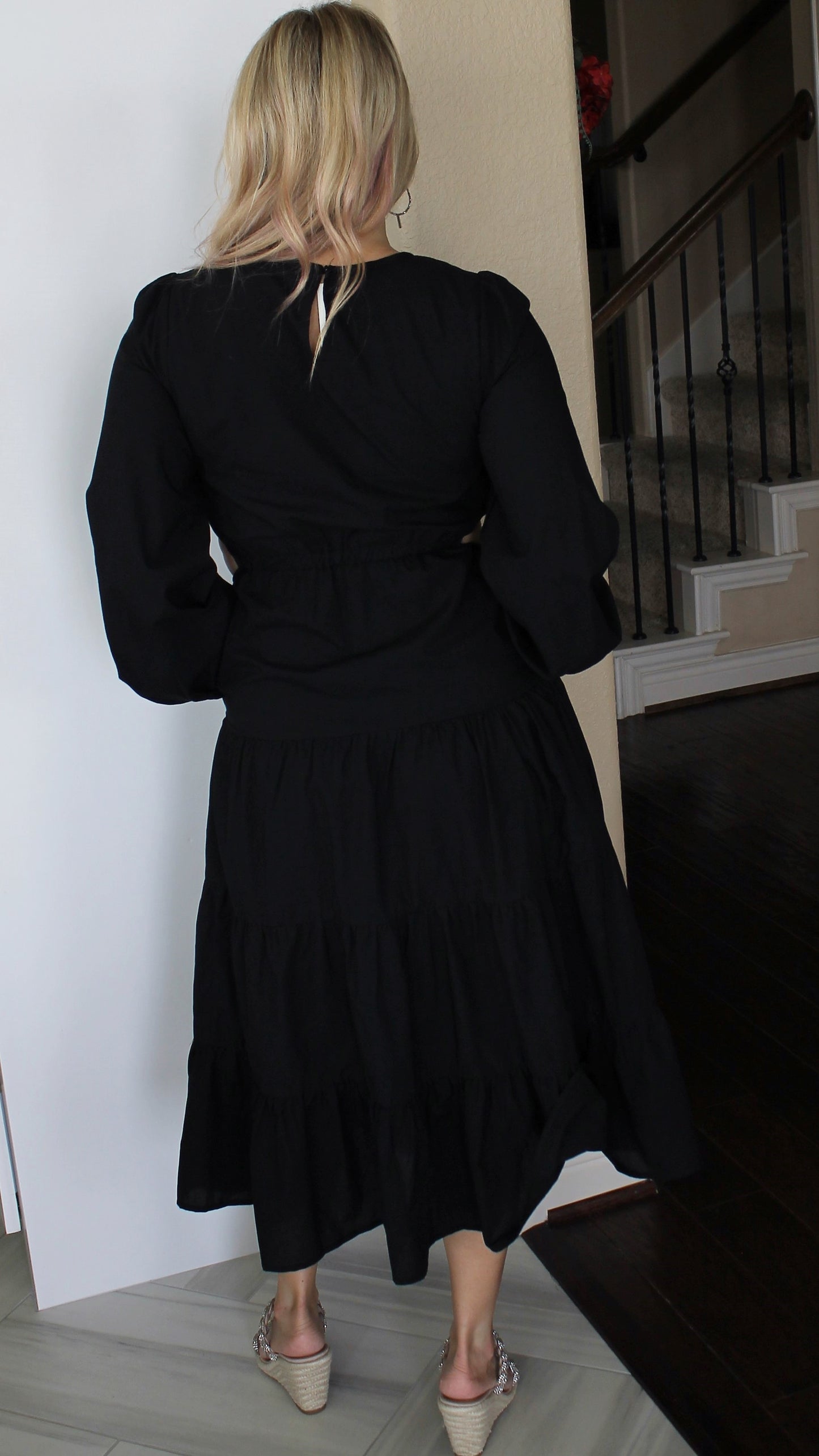 Long Sleeve Tiered Midi Dress